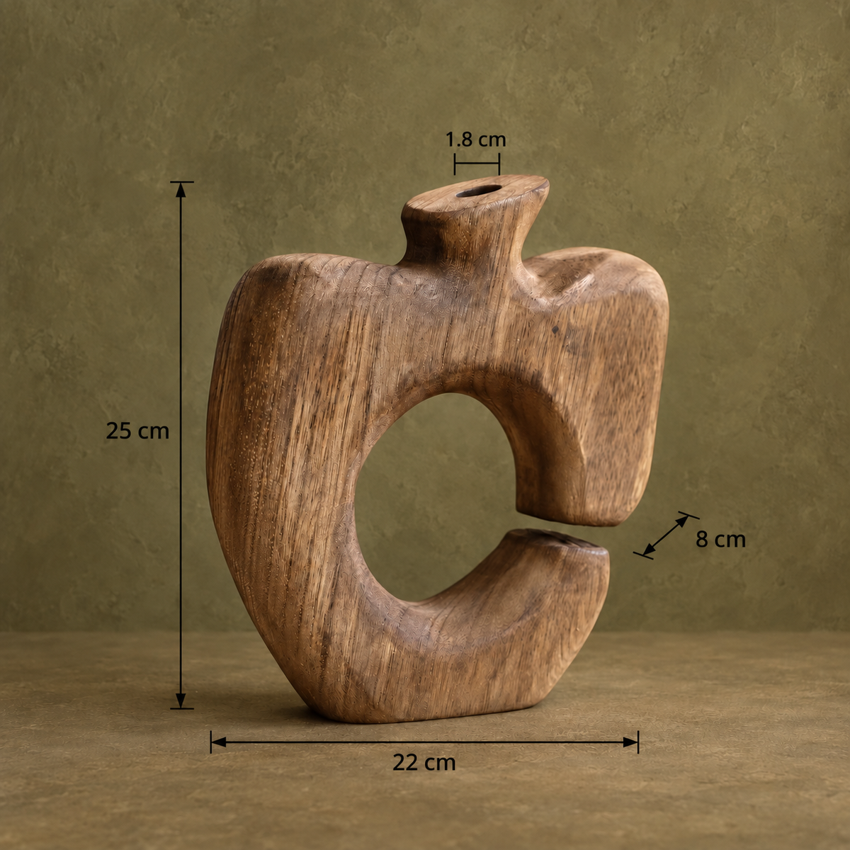 Isiqu vase
